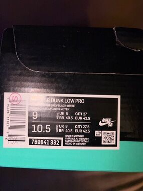 Nike Black White Teal SB Dunk Low Pro Box Label